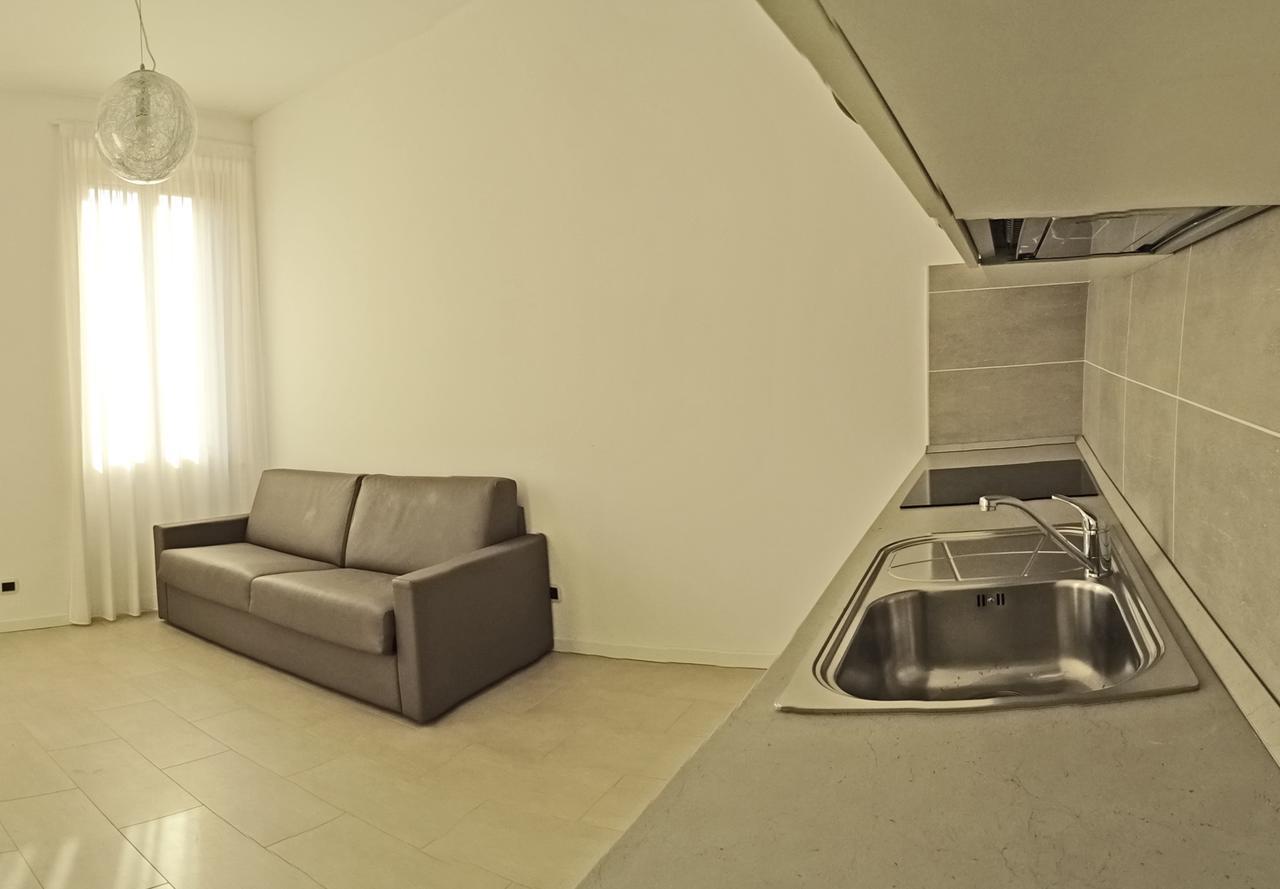 Campione Ora Apartments By Gardadomusmea Campione del Garda Exteriör bild