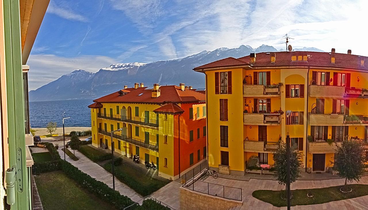 Campione Ora Apartments By Gardadomusmea Campione del Garda Exteriör bild