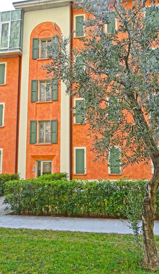 Campione Ora Apartments By Gardadomusmea Campione del Garda Exteriör bild